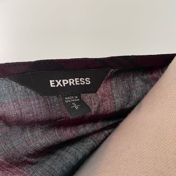 Express Red & Black Plaid Blouse - Picture 5 of 5